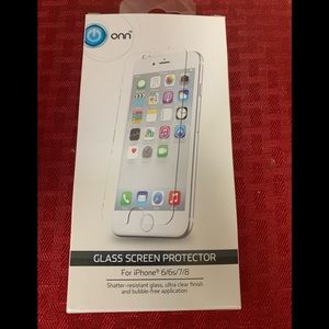 iPhone 6/6s/7/8 screen protector!